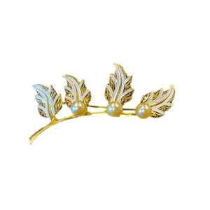 𝅺BROOCH Branch with Leaves Vintage Pin Gold White Faux Pearls 2 Inches Spain